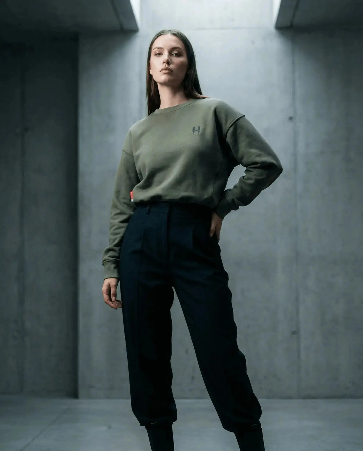 Kurz geschnittenes Sweatshirt 343 – Rundhalsausschnitt, Grün Batohiro