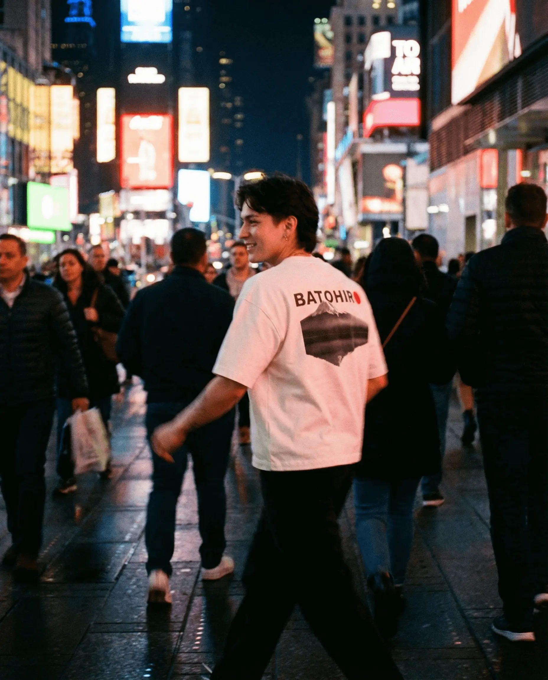 Fuji - Cropped Oversized Tee Batohiro