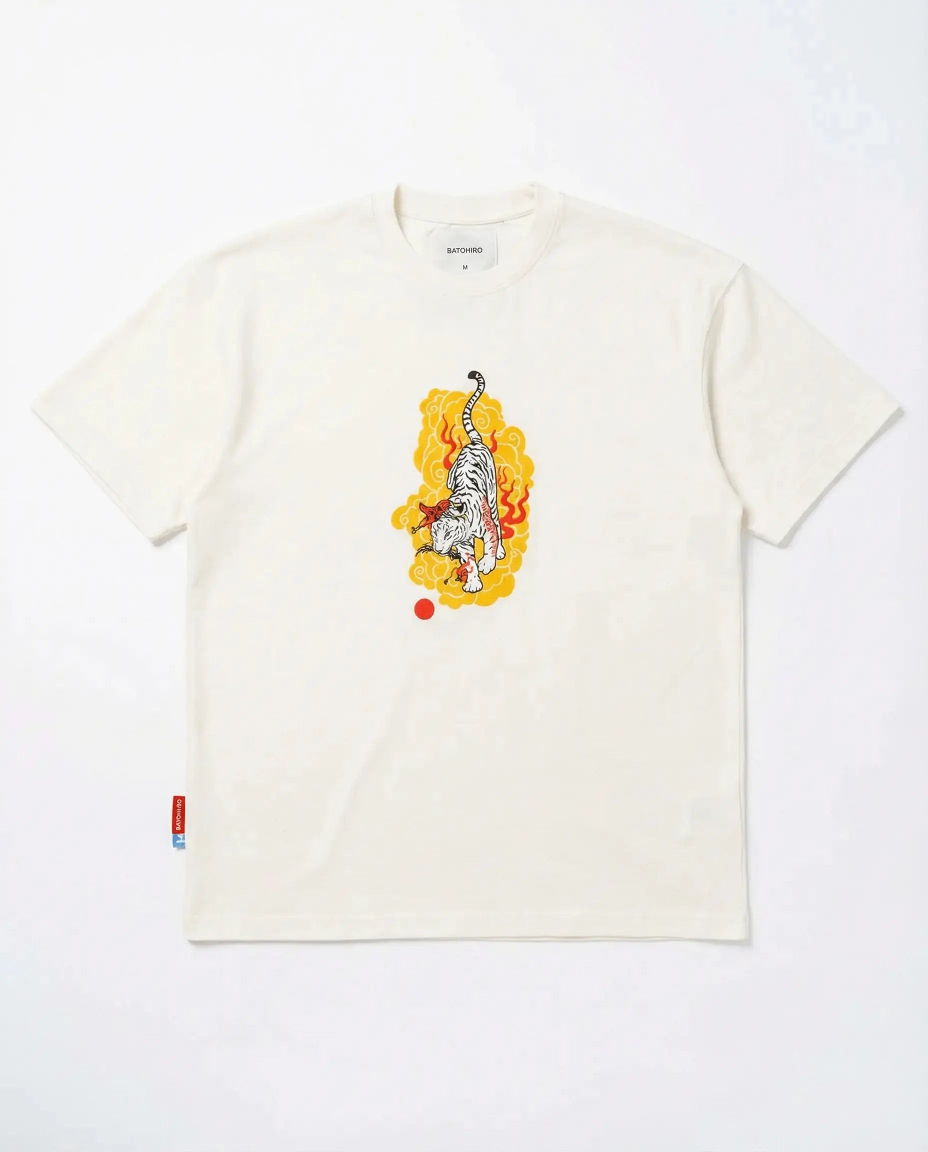 Biely tiger – oversized tričko v odtieni off-white Batohiro