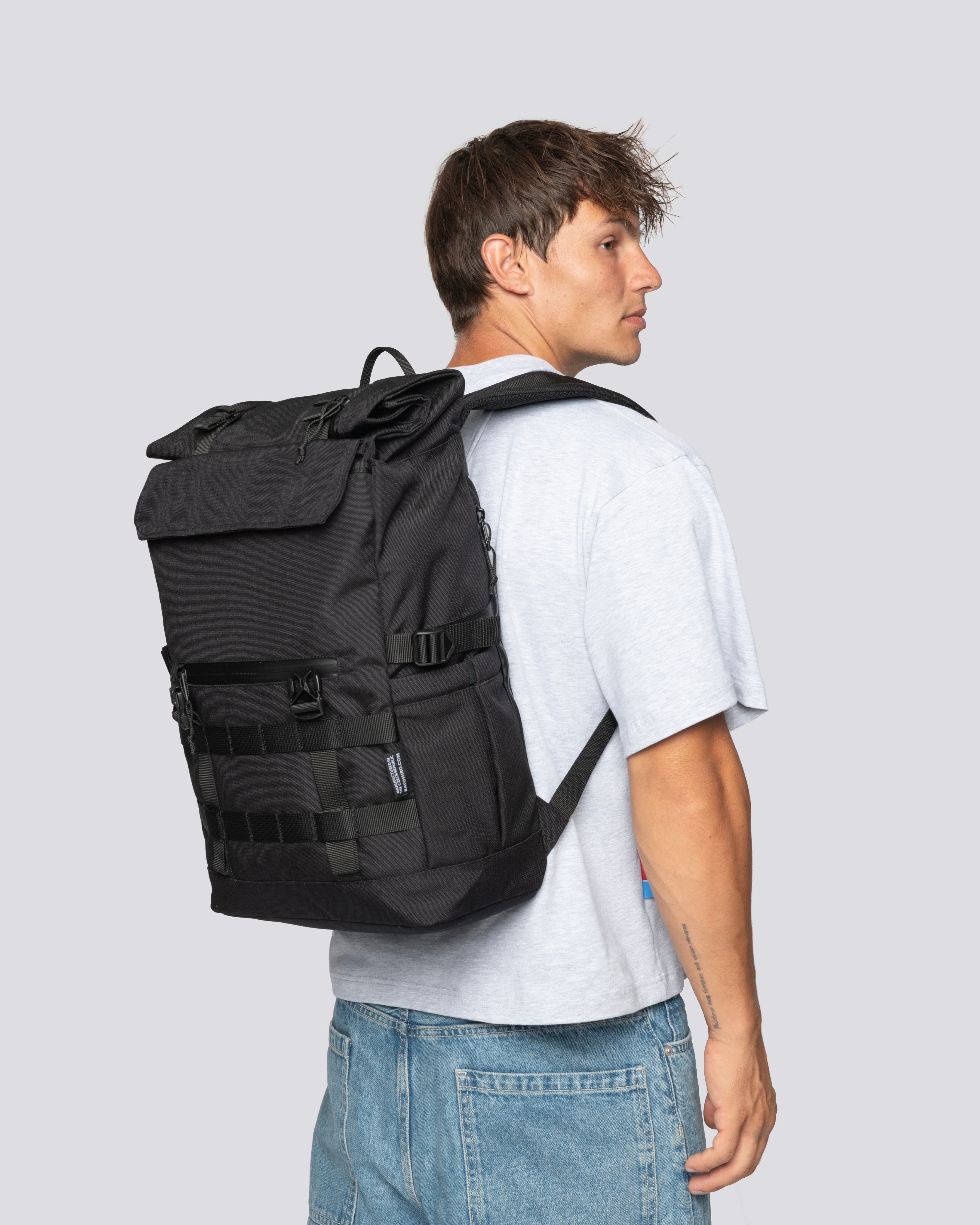 Minato Premium 40l - Dark Black