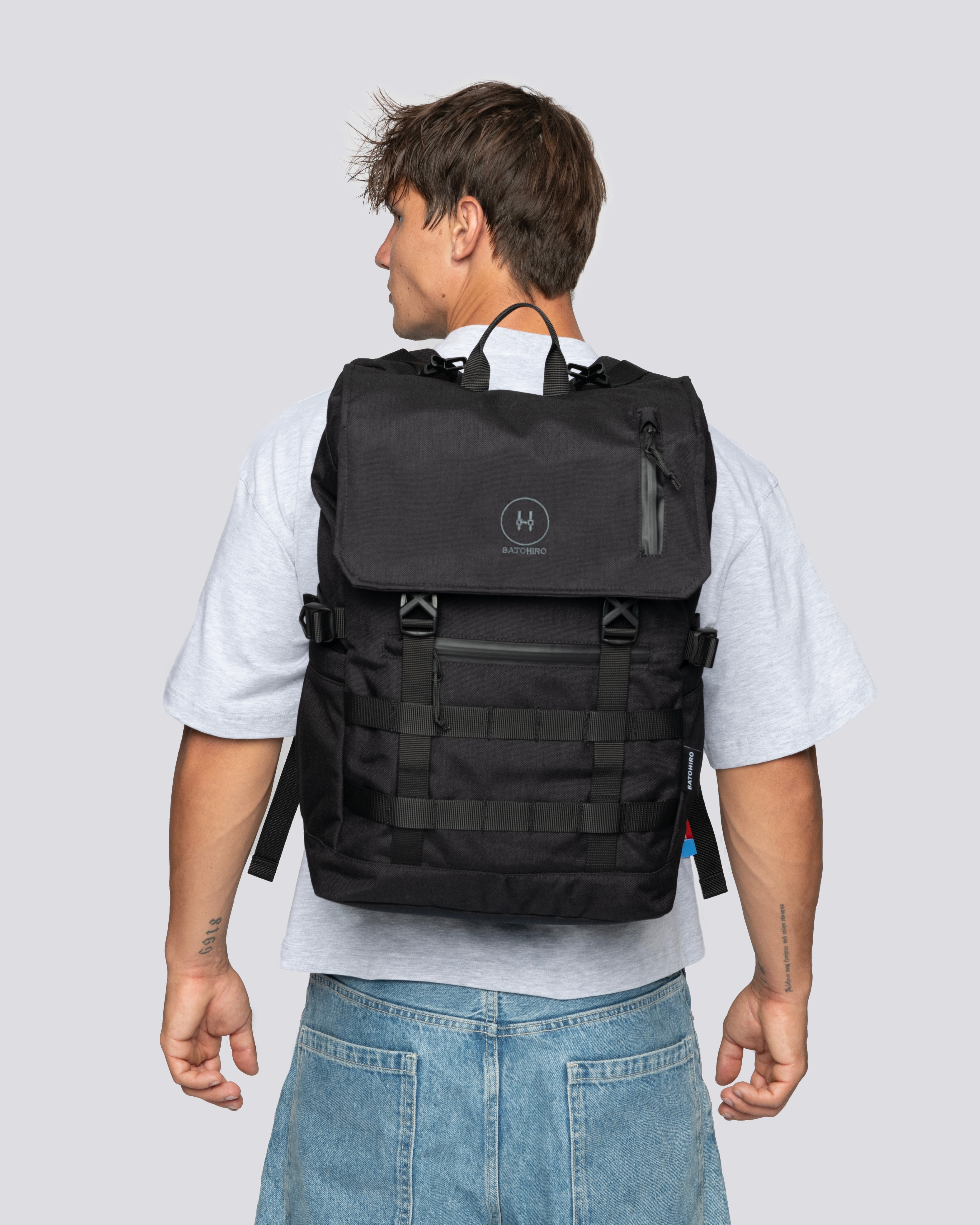 Minato Premium 40l - Dark Black