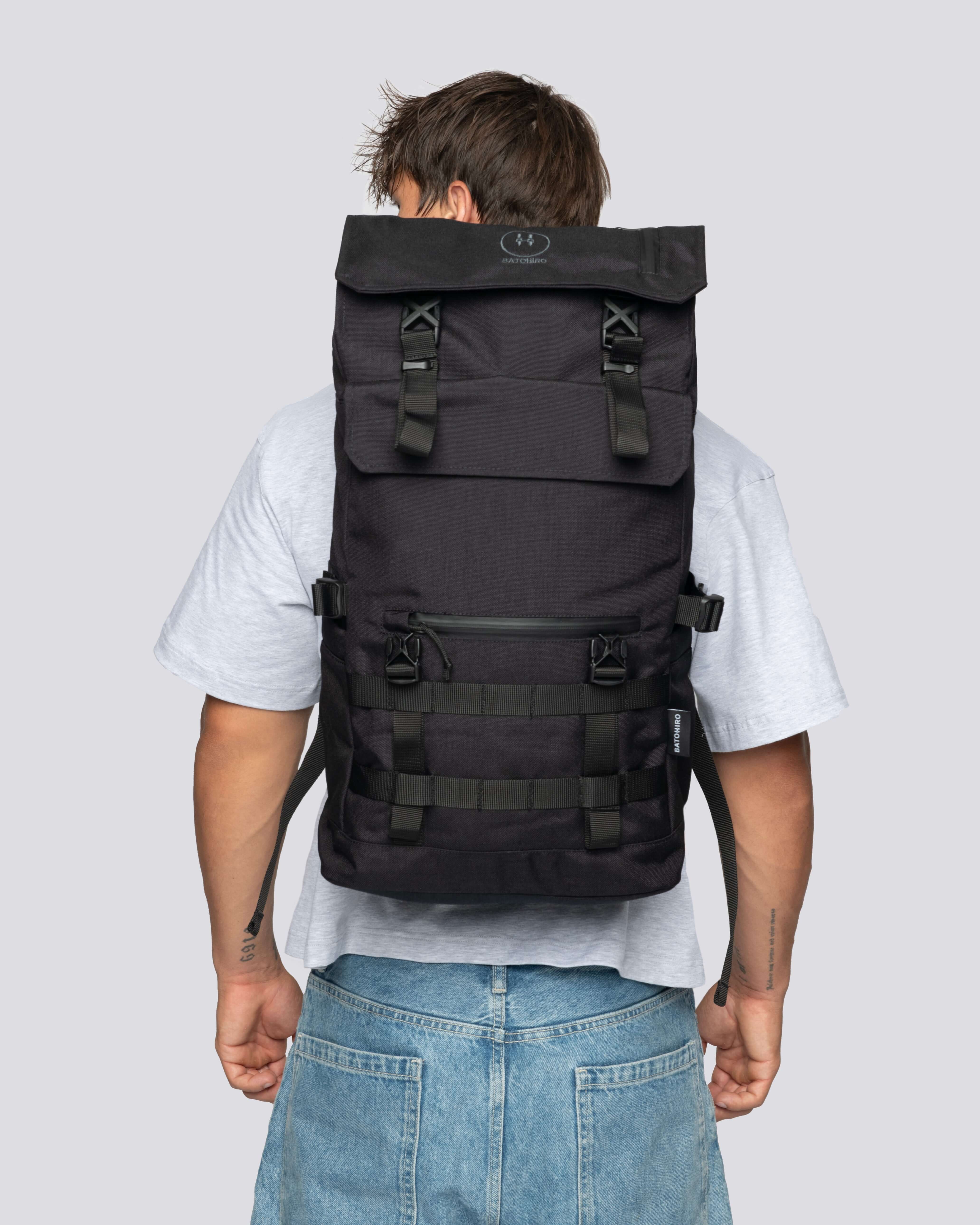 Minato Premium 40l - Dark Black