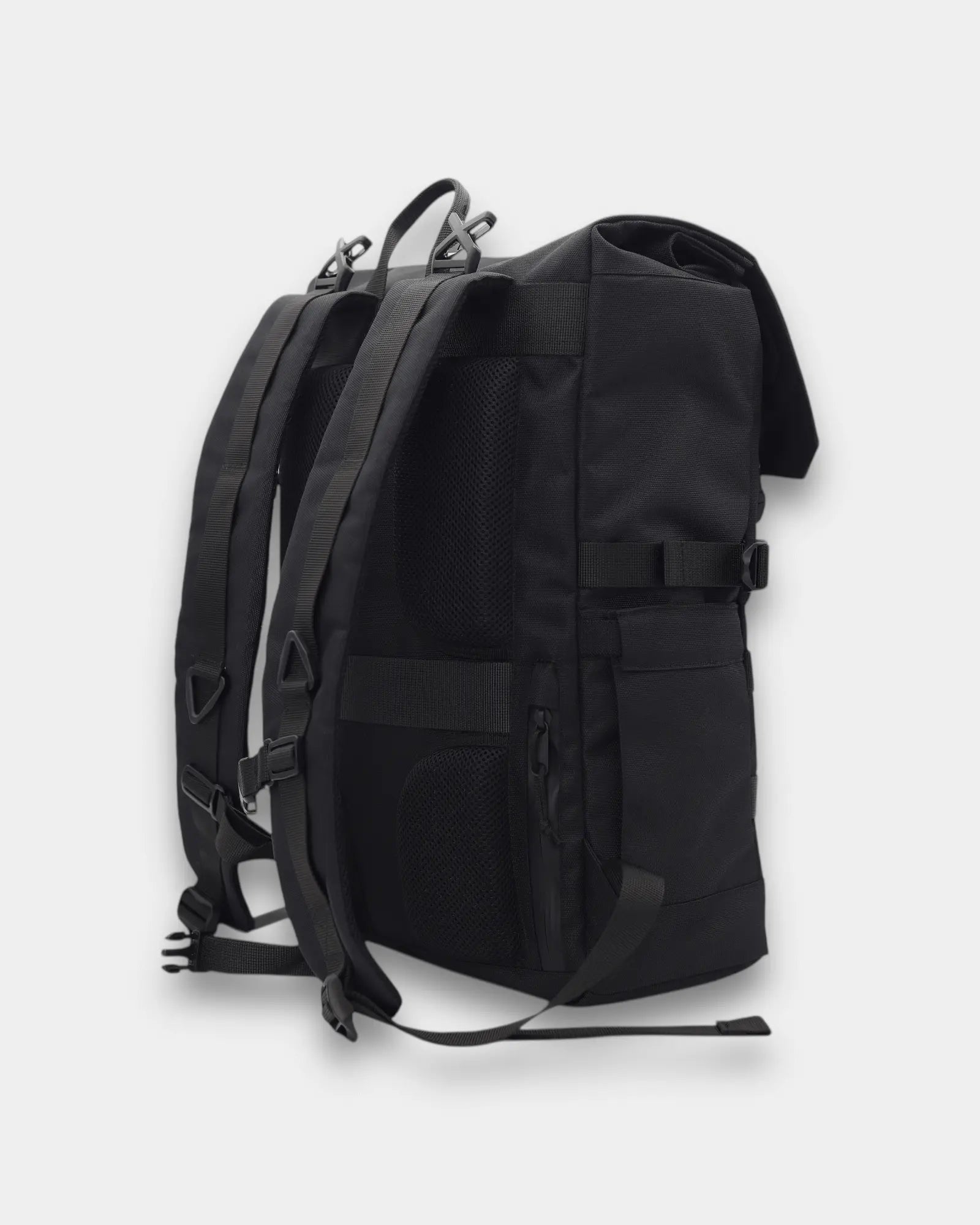 Minato Premium 6.0 – Black Knight backpack made from ECO CORDURA® re/cor™ 1200D fabric, featuring water-resistant design.